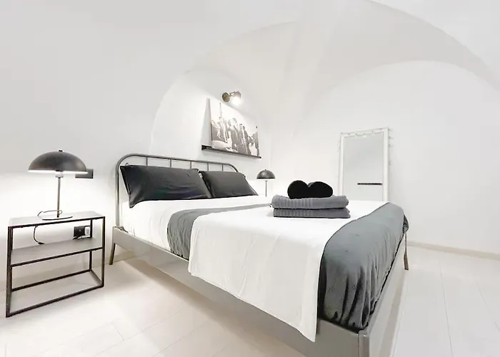 Apartment Via Pia Elegante Di Design Crociere 2'