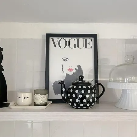 Via Pia Elegante Di Design Crociere 2' Savona